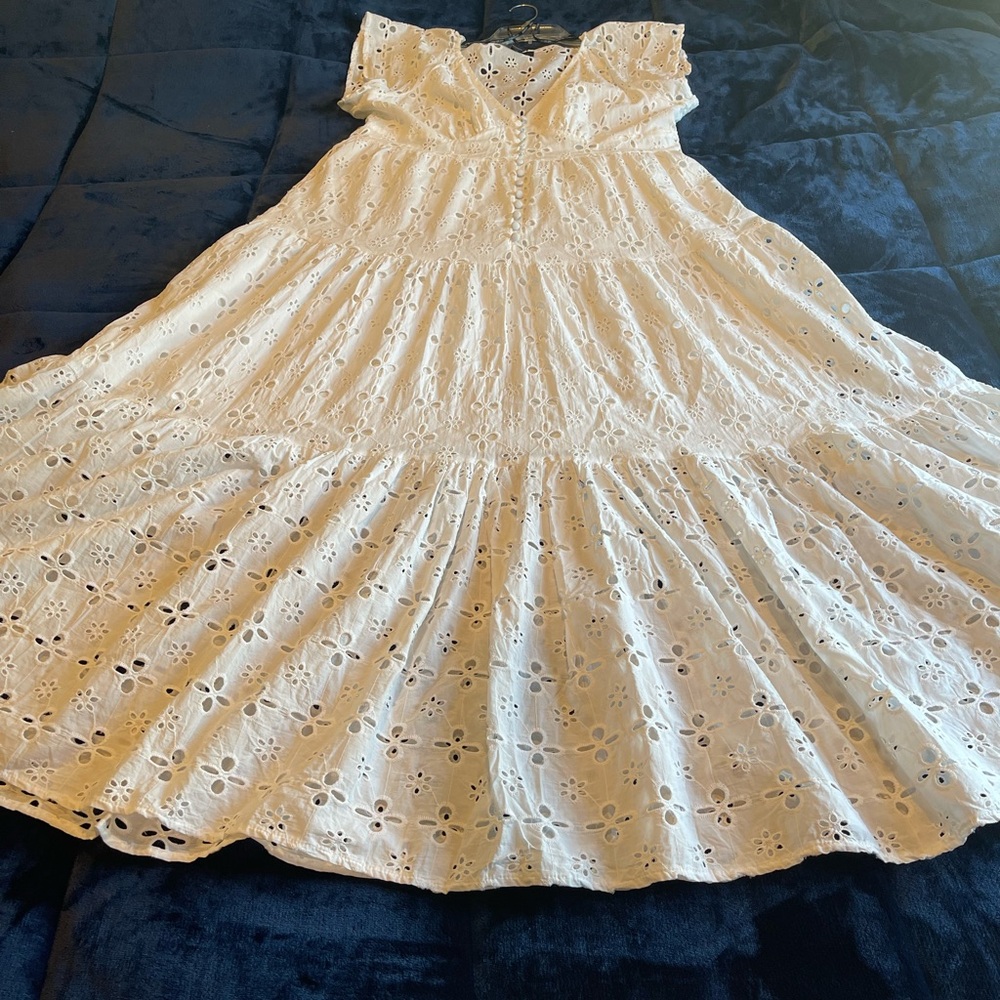 Forever 21 White Eyelet Dress Tea Length 1X - Picture 3 of 11